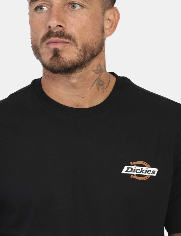 T-shirt DICKIES Nero - Cod. art. A4XDC SVVi ricordiamo che tutti i nostri articoli sono originali.