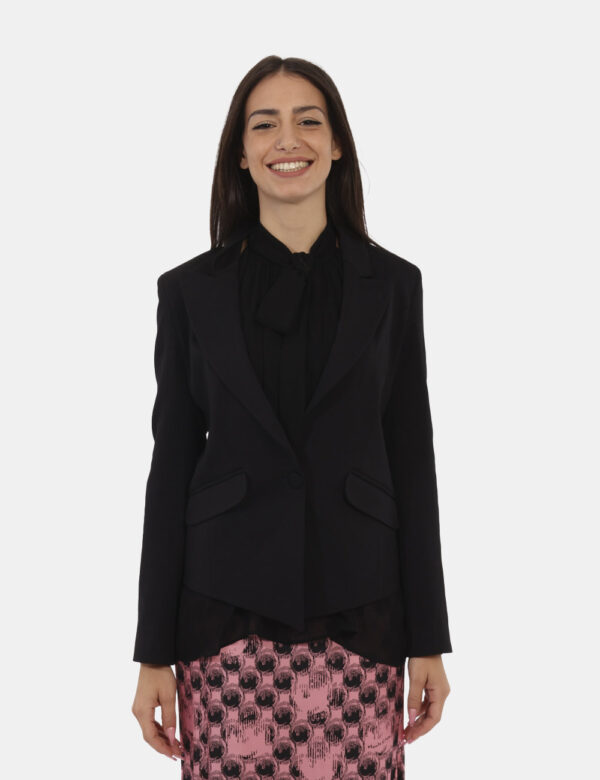 Blazer Manila Grace Nero - L’articolo appartiene al campionario esclusivo di stagione: pezzo unicoCod. art. G425VU A CVVi ri