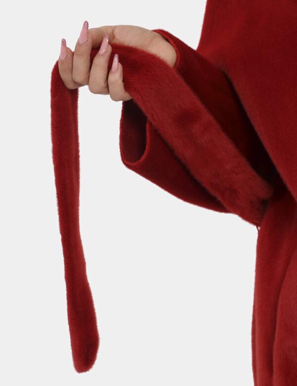 Cappotto Manila Grace Rosso - L’articolo appartiene al campionario esclusivo di stagione: pezzo unicoCod. art. K050PU A CVVi