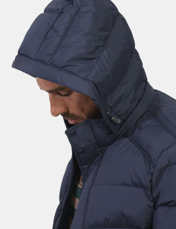 Piumino Geox Blu - L’articolo appartiene al campionario esclusivo di stagione: pezzo unicoCod. art. M4628C T3144 CVVi ricord