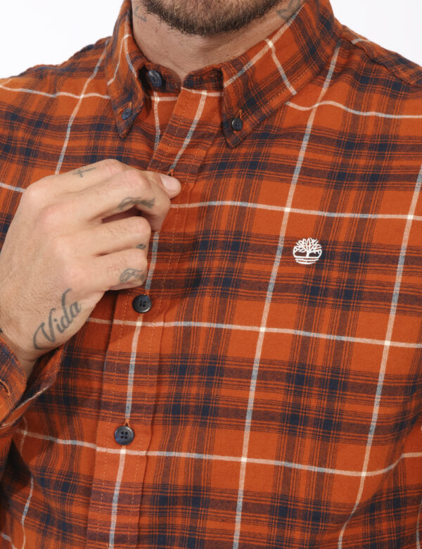 Camicia Timberland Arancione - L’articolo appartiene al campionario esclusivo di stagione: pezzo unicoCod. art. TB0A6V7E B C