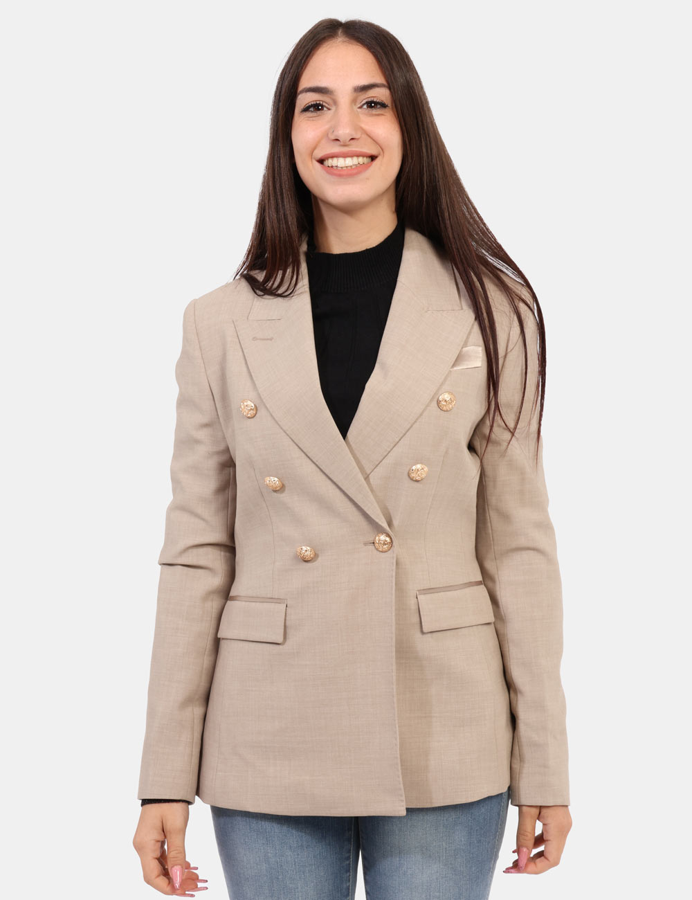 G029-K900-OV_BEIGE_AI24_7 Blazer Yes Zee Beige - Blazer elegante con revers classici e abbottonatura con bottoni dorati, che aggiungono un tocco sofis