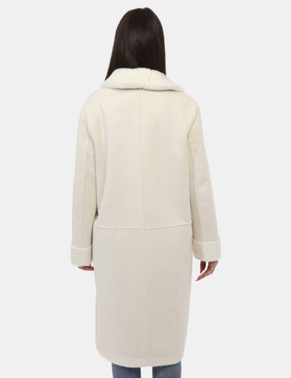Cappotto Yes Zee Bianco - Cappotto lungo double face in total bianco con tasche a taglio trasversale. Il capo è utilizzabile