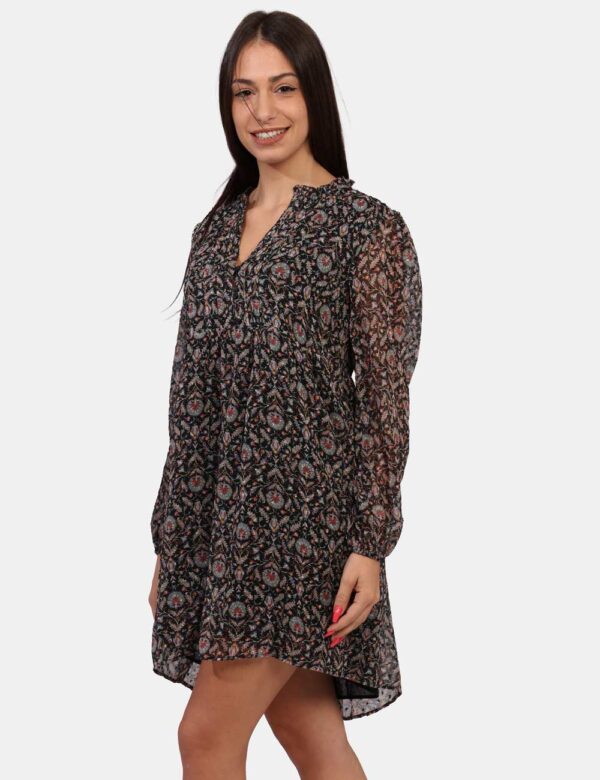 Vestito Pepe Jeans Fantasia - Vestito corto su base nera con stampa allover floreale in tinta coordinata. Presenti maniche a