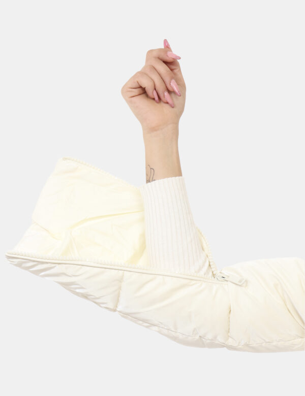 Piumino Geox Bianco - L’articolo appartiene al campionario esclusivo di stagione: pezzo unicoCod. art. W4626C T3152 CVVi ric