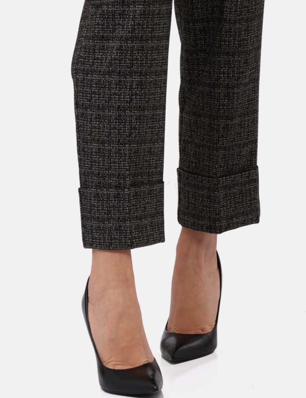 Pantalone Sandro Ferrone Nero - Pantaloni larghi, eleganti in trama bianca e nera. Presenti tasche a taglio trasversale e ri