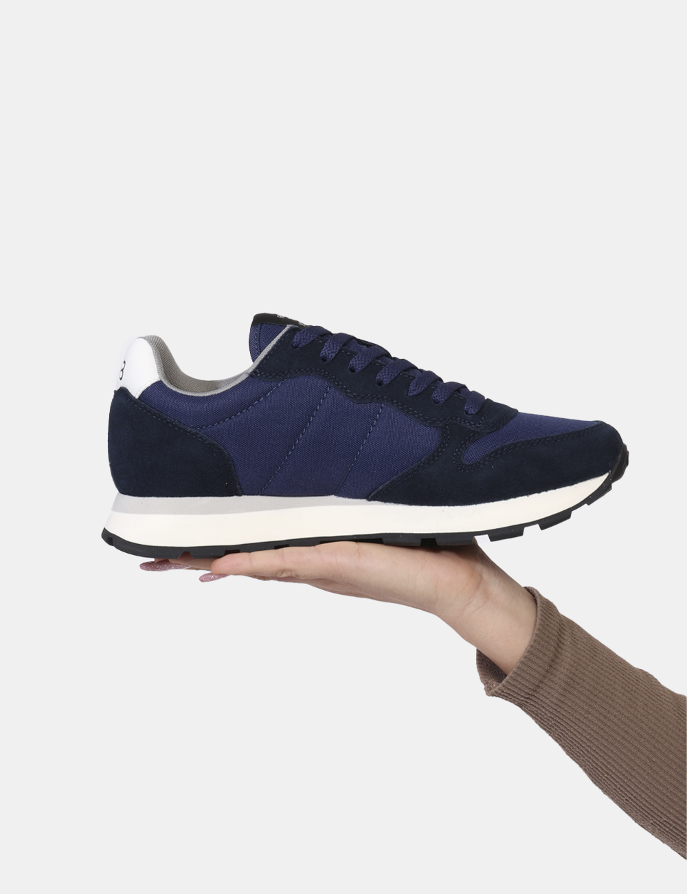Z44101-OV_NAVY-BLUE_AI24_6 Sneakers Sun68 Blu - Sneakers in total blu navy con richiami bianchi e grigi. La calzata è morbida e confortevole grazie a l