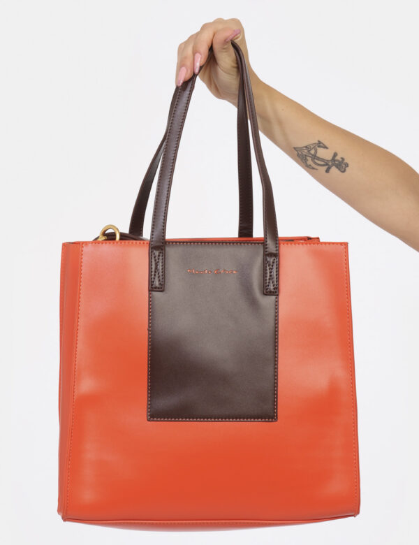 Borsa Manila Grace Arancione - L’articolo appartiene al campionario esclusivo di stagione: pezzo unicoCod. art. B397EU A CVV