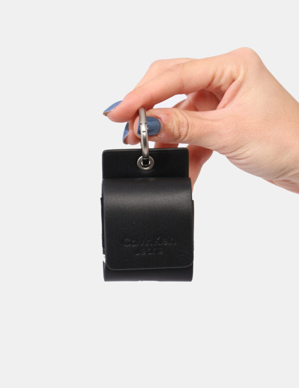 Cofanetto regalo Calvin Klein Nero - Cofanetto regalo composto da portafogli in total nero più portachiavi ideale come porta