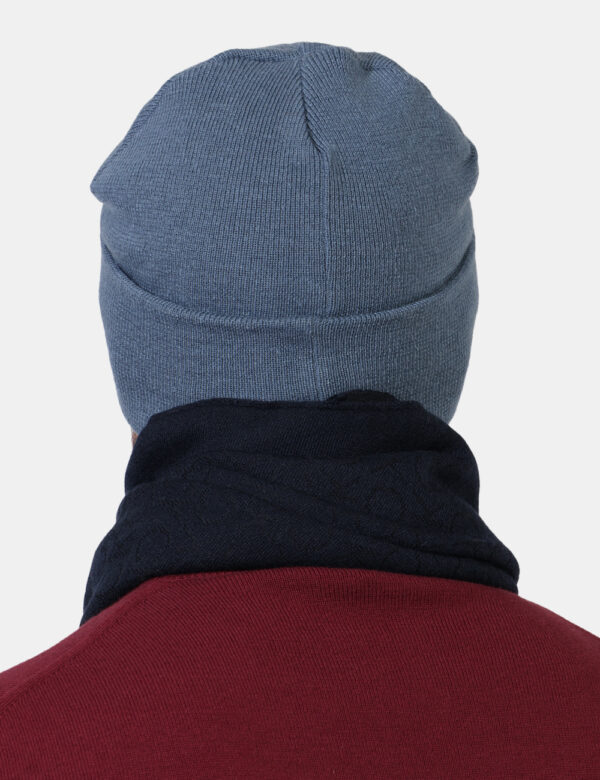 Cappello Calvin Klein Azzurro - Cappello modello berretto in total azzurro con risvoltino e logo brand ricamato. La vestibil