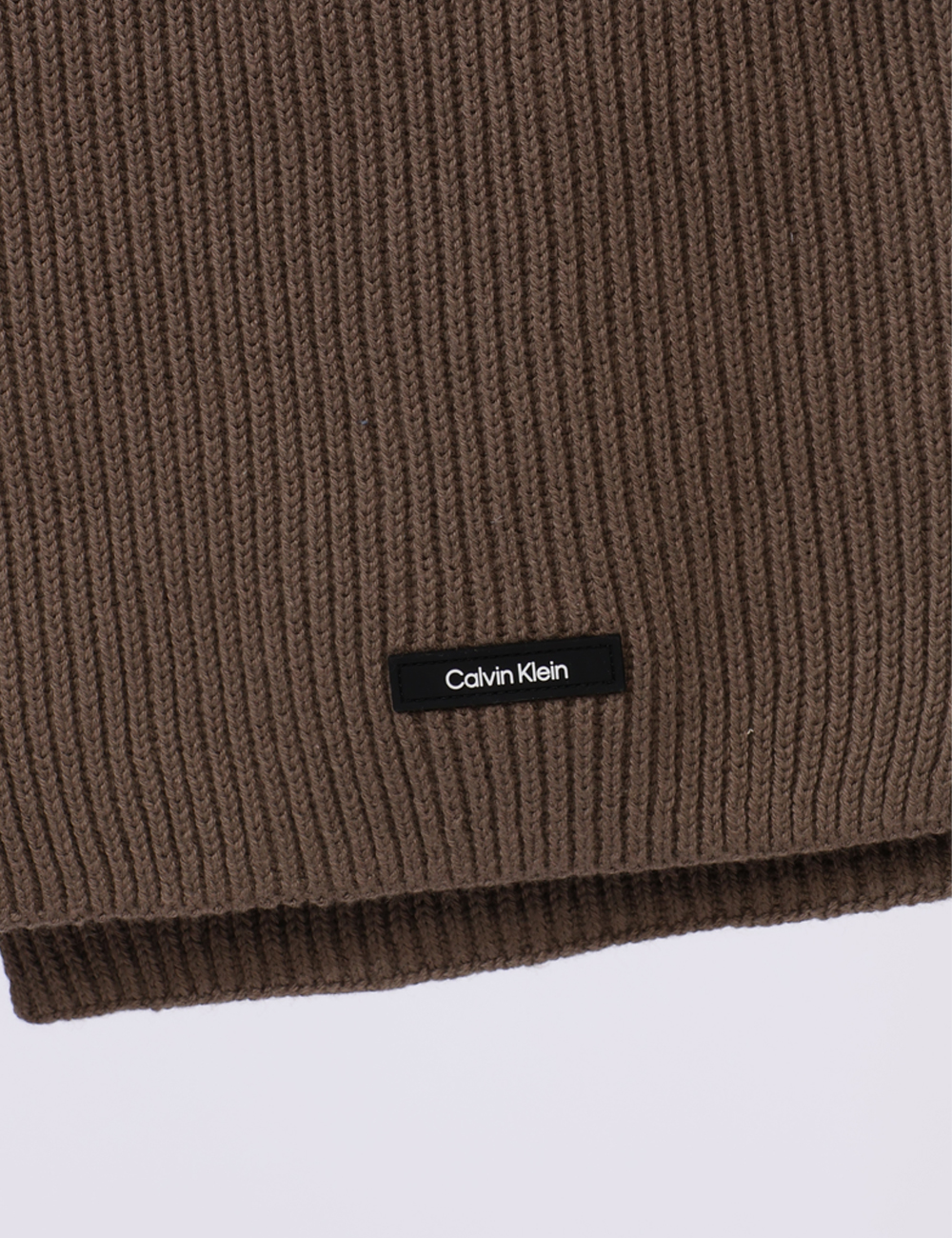 K50K512367-OV_GREY_AI24_4 Sciarpa Calvin Klein Grigio - Sciarpa in misto cotone/cachemire in total grigio con patch logo brand. L'indossatura è pratic