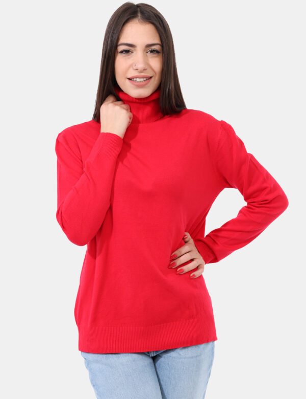 Maglione dolcevita Maison Du Cachemire Rosso - Maglione in misto lana in total rosso con collo alto. La vestibilità è morbid