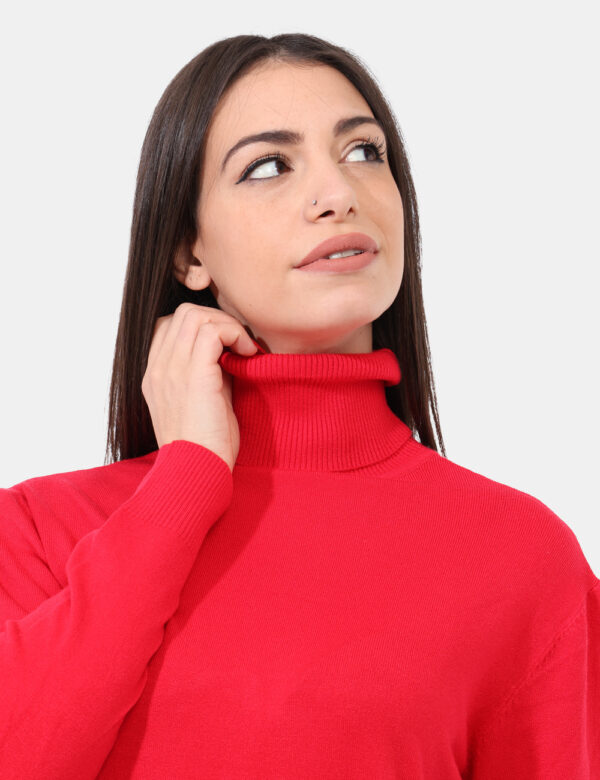 Maglione dolcevita Maison Du Cachemire Rosso - Maglione in misto lana in total rosso con collo alto. La vestibilità è morbid