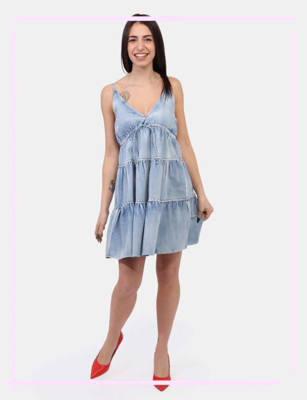 Vestito Denny Rose Jeans taglia S - L’articolo appartiene al campionario esclusivo di stagione: pezzo unico.Cod. art. C511ND