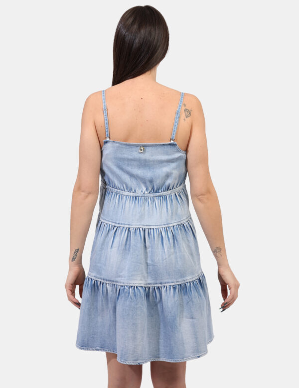 Vestito Denny Rose Jeans taglia S - L’articolo appartiene al campionario esclusivo di stagione: pezzo unico.Cod. art. C511ND