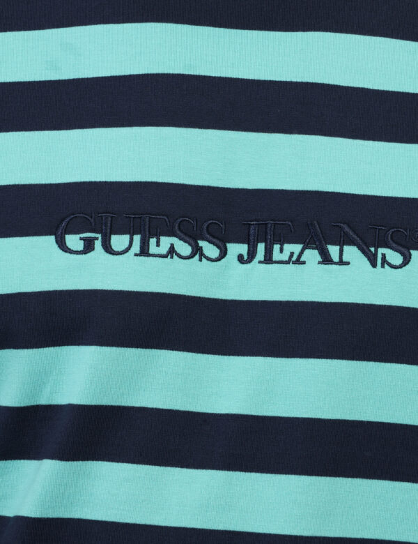 T-shirt Guess Blu taglia L - L’articolo appartiene al campionario esclusivo di stagione: pezzo unico.Cod. art. M4YI84K9XF1 G