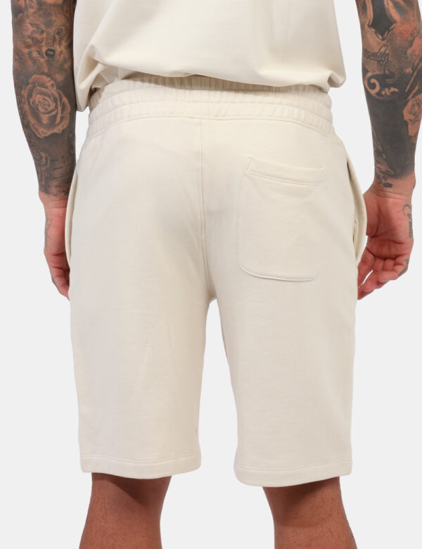 Bermuda Guess Panna taglia M - L’articolo appartiene al campionario esclusivo di stagione: pezzo unico.Cod. art. M5GD10KCN01