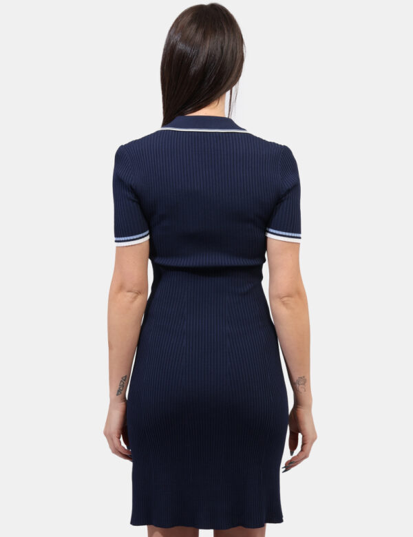 Vestito Guess Blu taglia S - L’articolo appartiene al campionario esclusivo di stagione: pezzo unico.Cod. art. W5GK84Z3L10 G