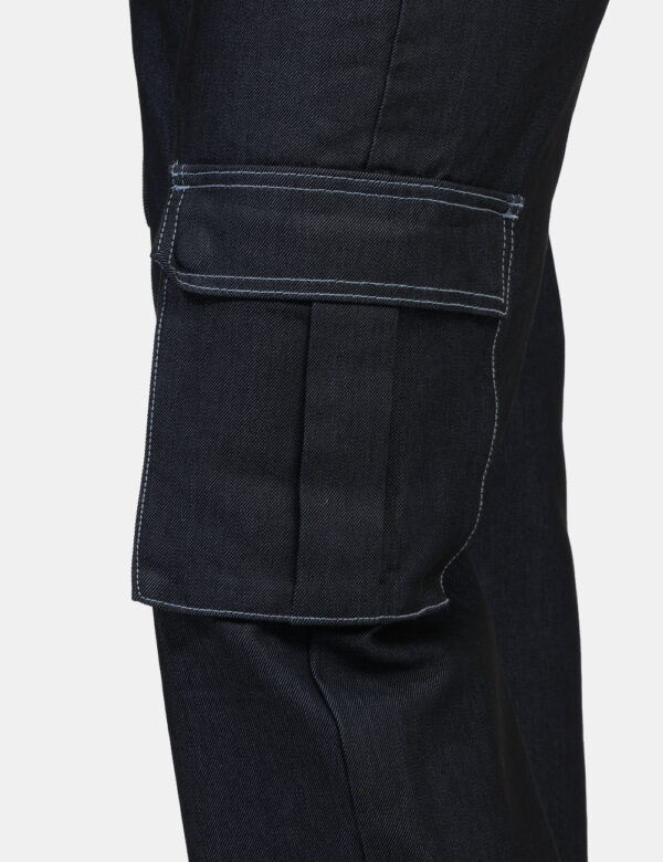 Jeans Guess Blu taglia 27 - L’articolo appartiene al campionario esclusivo di stagione: pezzo unico.Cod. art. W5RG19D5L40 GS