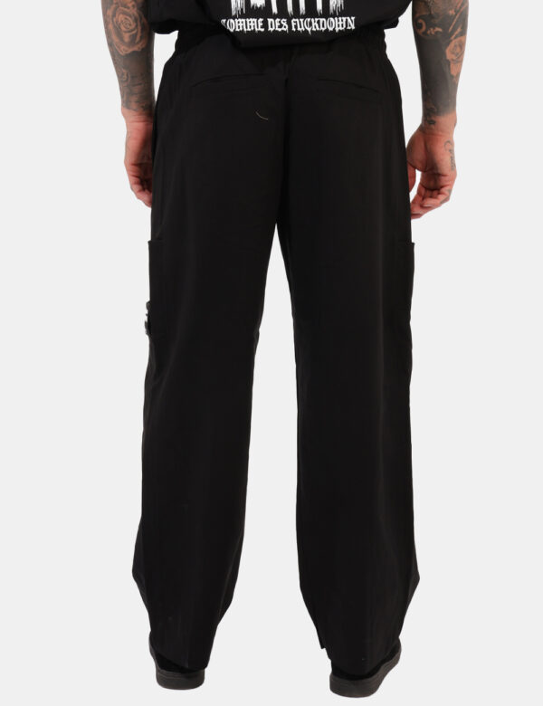 Pantaloni Comme Des Fuckdown Nero taglia L - L’articolo appartiene al campionario esclusivo di stagione: pezzo unico.Cod. ar