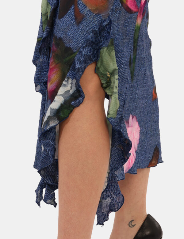 Vestito Desigual Blu - Vestito lungo con spalline strette, su base blu con fantasia floreale in tonalità coordinata più fril