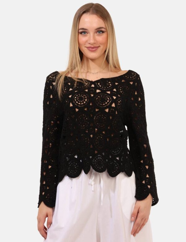 Maglia Rue De Clerie Nero - Maglia con scollo a V su trama lavorata e traforata in total nero. La vestibilità è morbida e re
