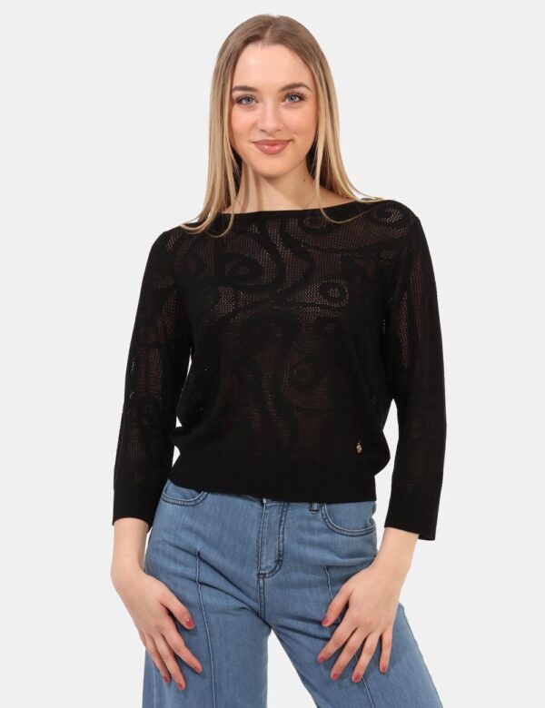 Maglia Yes Zee Nero - Maglia a maniche lunghe in total nero, su tessuto traforato e con girocollo classico. La vestibilità è