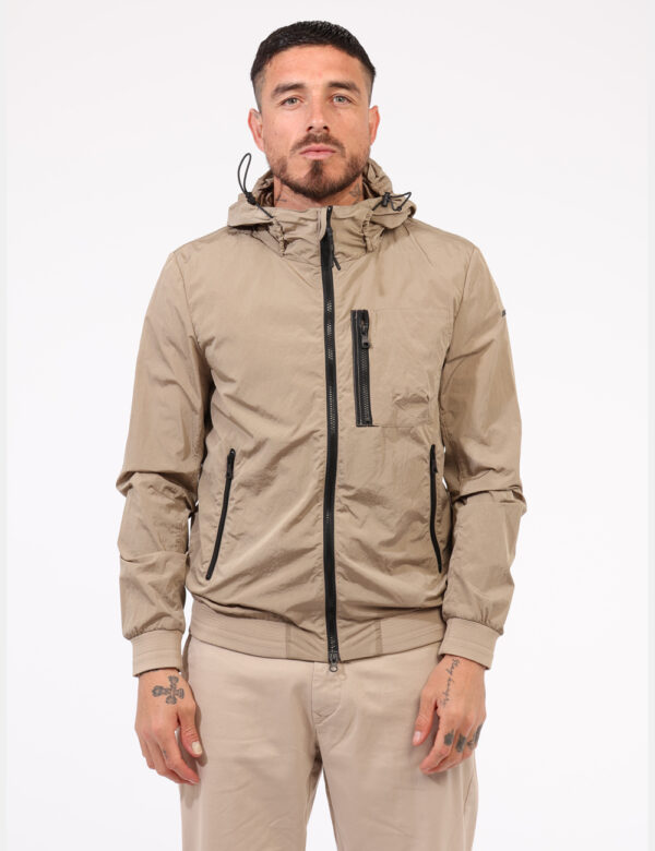 Giubbino Geox Beige taglia 50 - L’articolo appartiene al campionario esclusivo di stagione: pezzo unico.Cod. art. M5522MT321