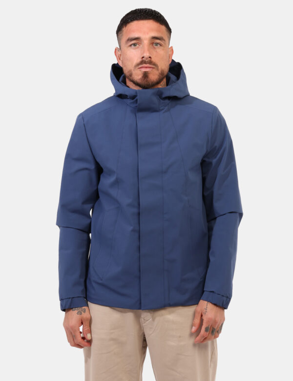 Giacca Geox BLu taglia 50 - L’articolo appartiene al campionario esclusivo di stagione: pezzo unico.Cod. art. M5522NT3046 G