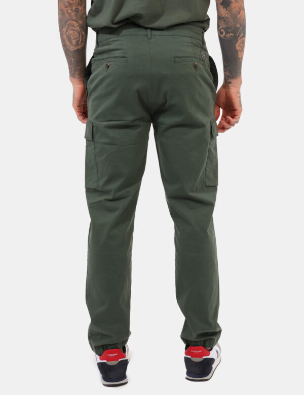 Pantaloni La Martina Verde taglia 33 - L’articolo appartiene al campionario esclusivo di stagione: pezzo unico.Cod. art. MAT