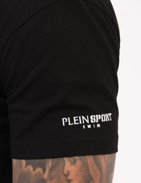 T-shirt Plein Sport Nero taglia M - L’articolo appartiene al campionario esclusivo di stagione: pezzo unico.Cod. art. PS25MT
