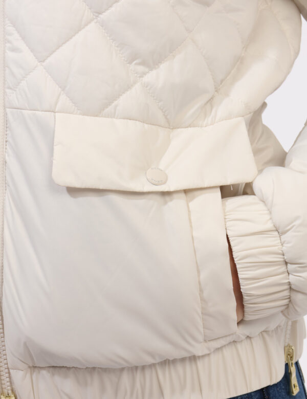 Piumino Geox Bianco taglia 42 - L’articolo appartiene al campionario esclusivo di stagione: pezzo unico.Cod. art. W5520FT313