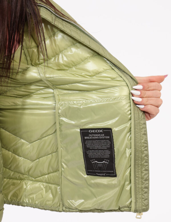 Piumino leggero Geox Verde taglia 42 - L’articolo appartiene al campionario esclusivo di stagione: pezzo unico.Cod. art. W55