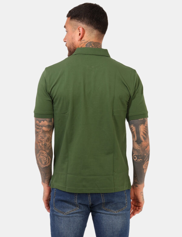 Polo Gant Verde - Polo classica in total verde foresta con ricamo logo brand in grigio, ad altezza cuore, richiamato anche s