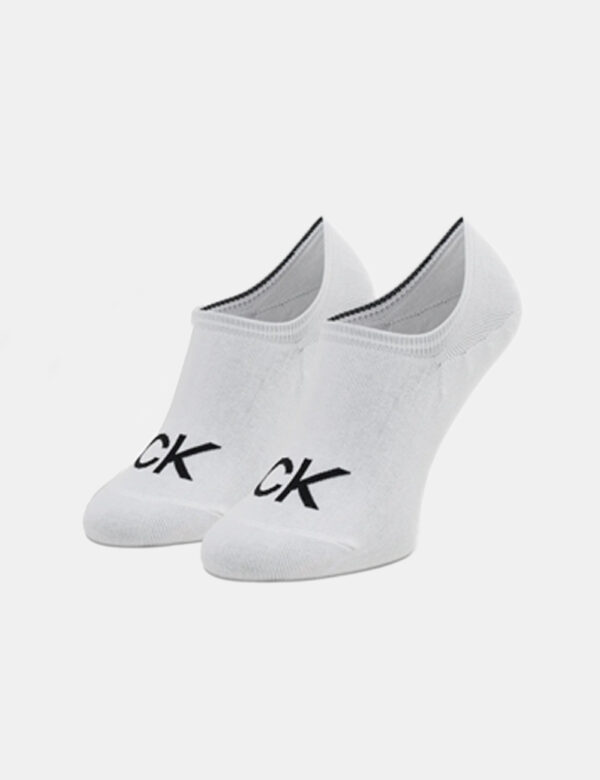 Pack 2 calze Calvin Klein Bianco - Cod. art. 701218716 2P OZVi ricordiamo che tutti i nostri articoli sono originali.