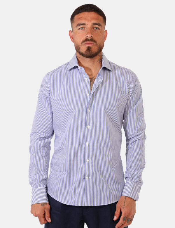 Camicia Zero Iron Plus Blu - Camicia casual, innovativa, no stiro e antimacchia, in fantasia rigata bianco e blu, con taglio