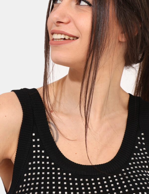 Top Rue De Clerie Nero - Top modello canotta su base nera con glitter argentati. La vestibilità è morbida e regolare. Il top