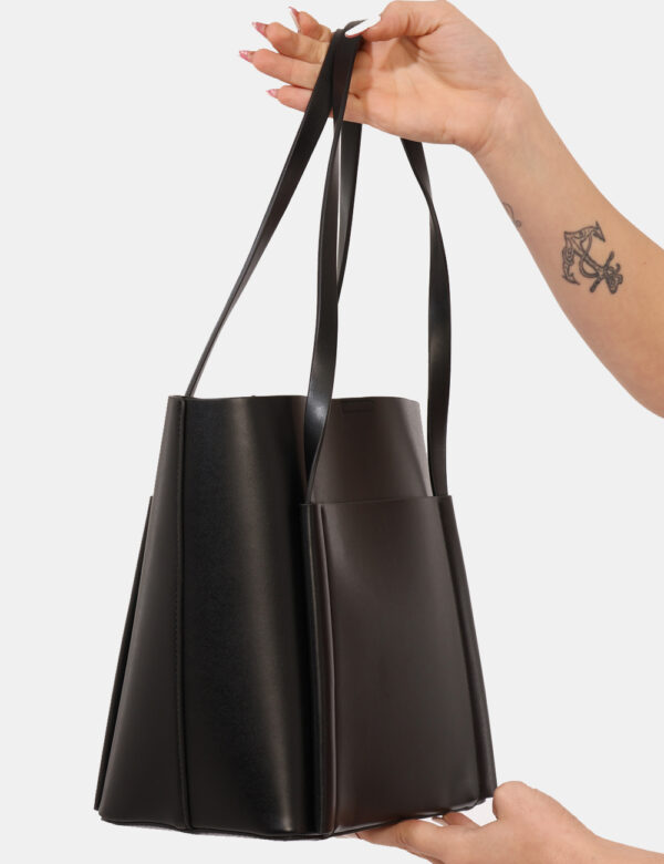 PL031636-OZ_BLACK-999_PE25