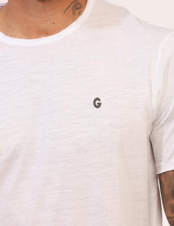 3597900-OZ_WHITE_PE25