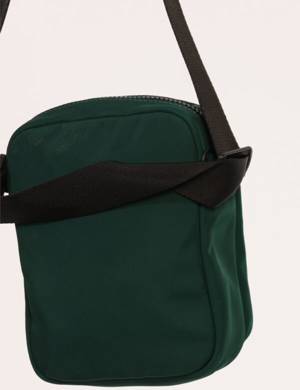 Borsello Tommy Hilfiger Verde - Cod. art. AM0AM11790 SZVi ricordiamo che tutti i nostri articoli sono originali.