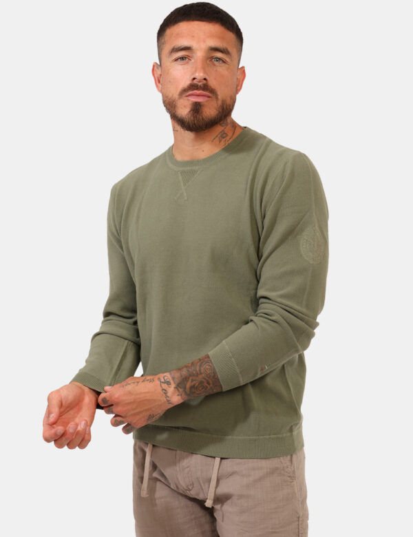 Maglione leggero Aeronautica Italiana Verde - Maglione leggero in total verde militare con trama lavorata. La vestibilità è