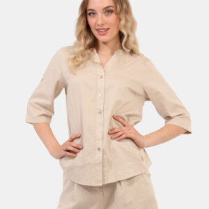 Camicia Yes Zee Beige - Camicia in misto cotone/lino, in total beige con scollo profondo e piccola spilletta in tinta. La ve