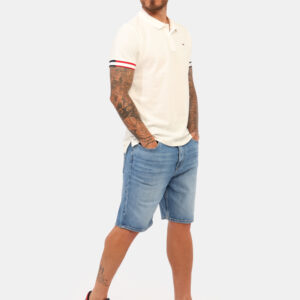 Bermuda jeans Tommy Hilfiger Jeans - Bermuda in jeans total blu denim, con tasche sagomate sul fornte e tasche a toppa sul r