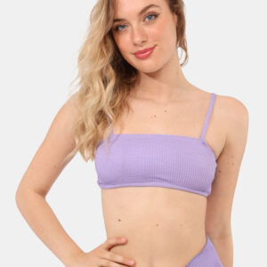 Costume top F**K Lilla - Costume modello top a fascia, in total lilla con tessuto arricciato e spalline strette regolabili.