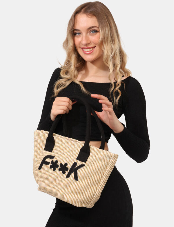 Borsa mare F**K Beige - Borsa mare di piccole dimensioni, in simil paglia con stampa logo brand nero e chiusura a coulisse.