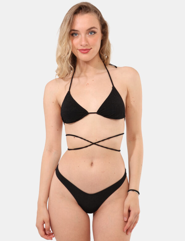 Bikini F**K Nero taglia S - L’articolo appartiene al campionario esclusivo di stagione: pezzo unico.Cod. art. FK25 1141BK C