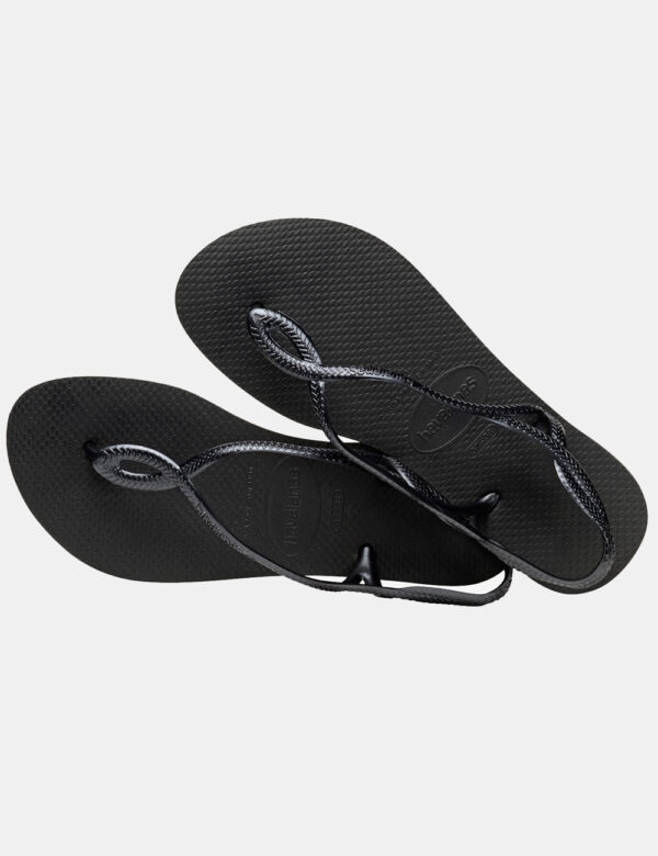 Infradito Havaianas Nero - Cod. art. HAV LUNA OZVi ricordiamo che tutti i nostri articoli sono originali.