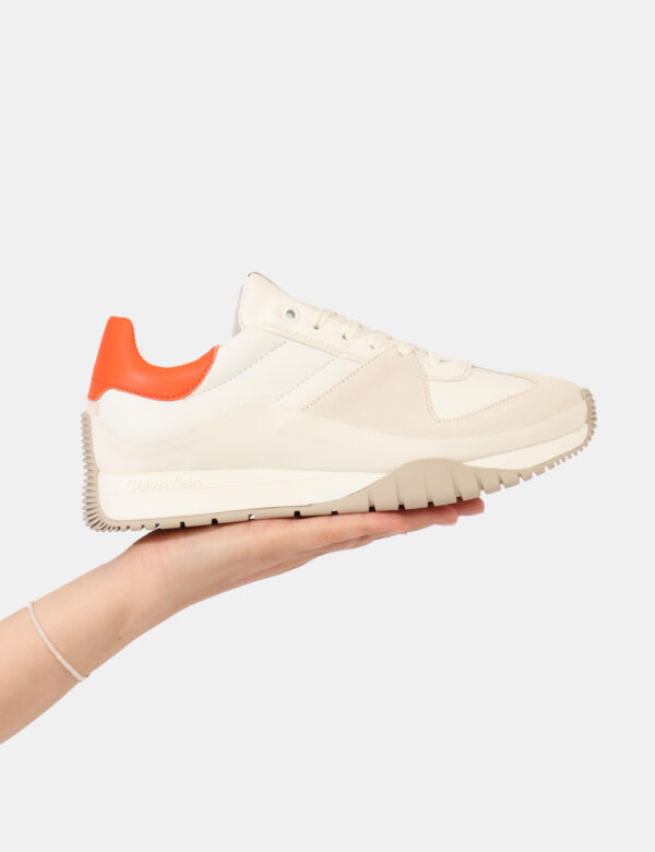 Sneakers Calvin Klein Bianco - Cod. art. HW0HW01874 SZVi ricordiamo che tutti i nostri articoli sono originali.