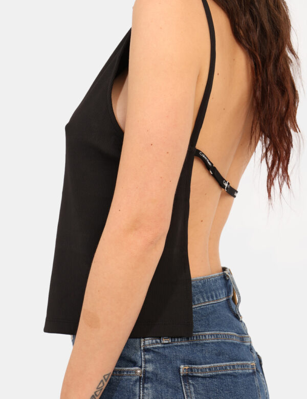 Top Calvin Klein Nero - Cod. art. J20J225314 OZVi ricordiamo che tutti i nostri articoli sono originali.