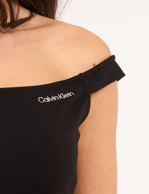 Vestito Calvin Klein Nero - Vestito corto, stretto, in total nero, con spalline strette, con piccolo ricamo logo brand bianc